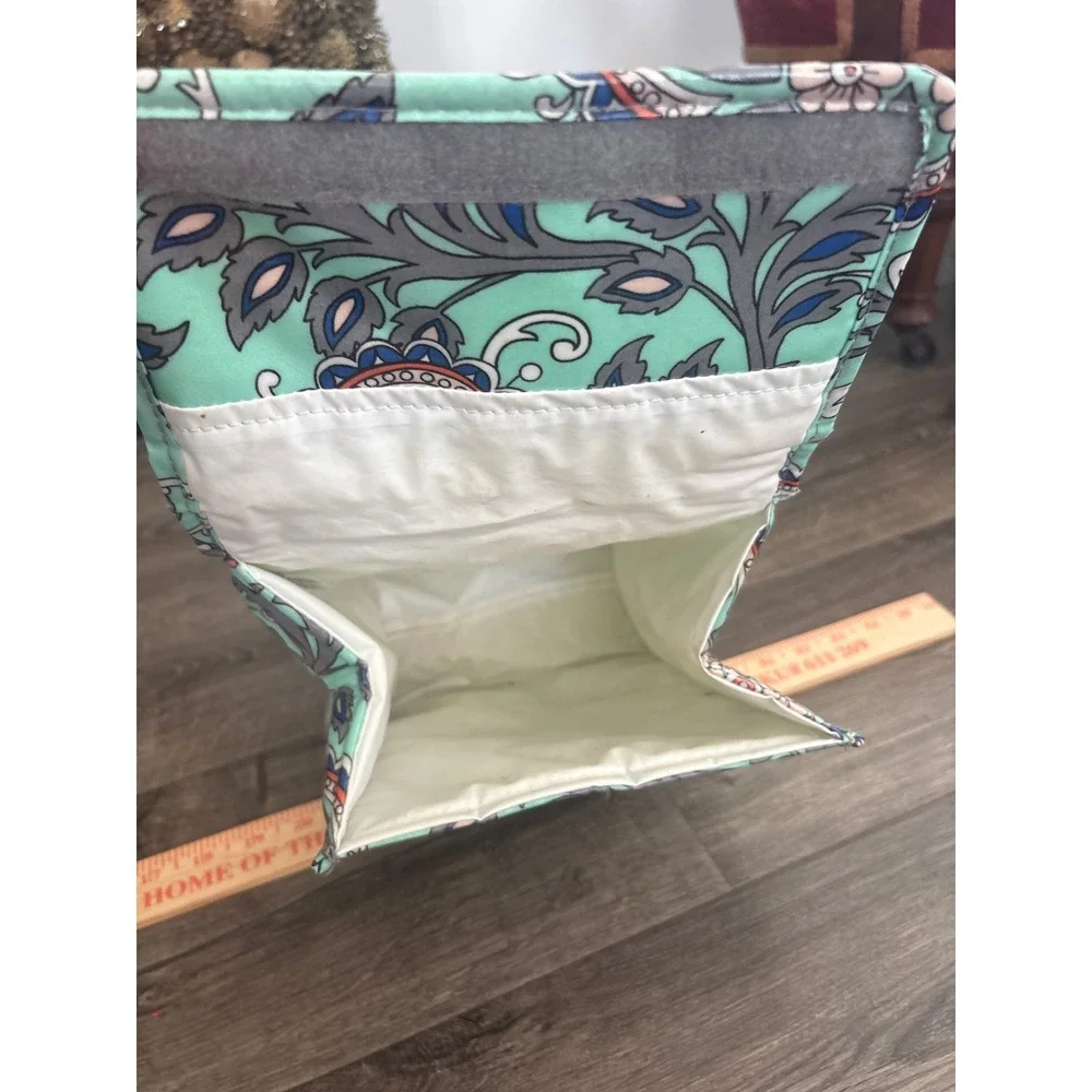 Vera Bradley Foldover Lunch Bag Mint Green Paisley Laminated Insulated Tote